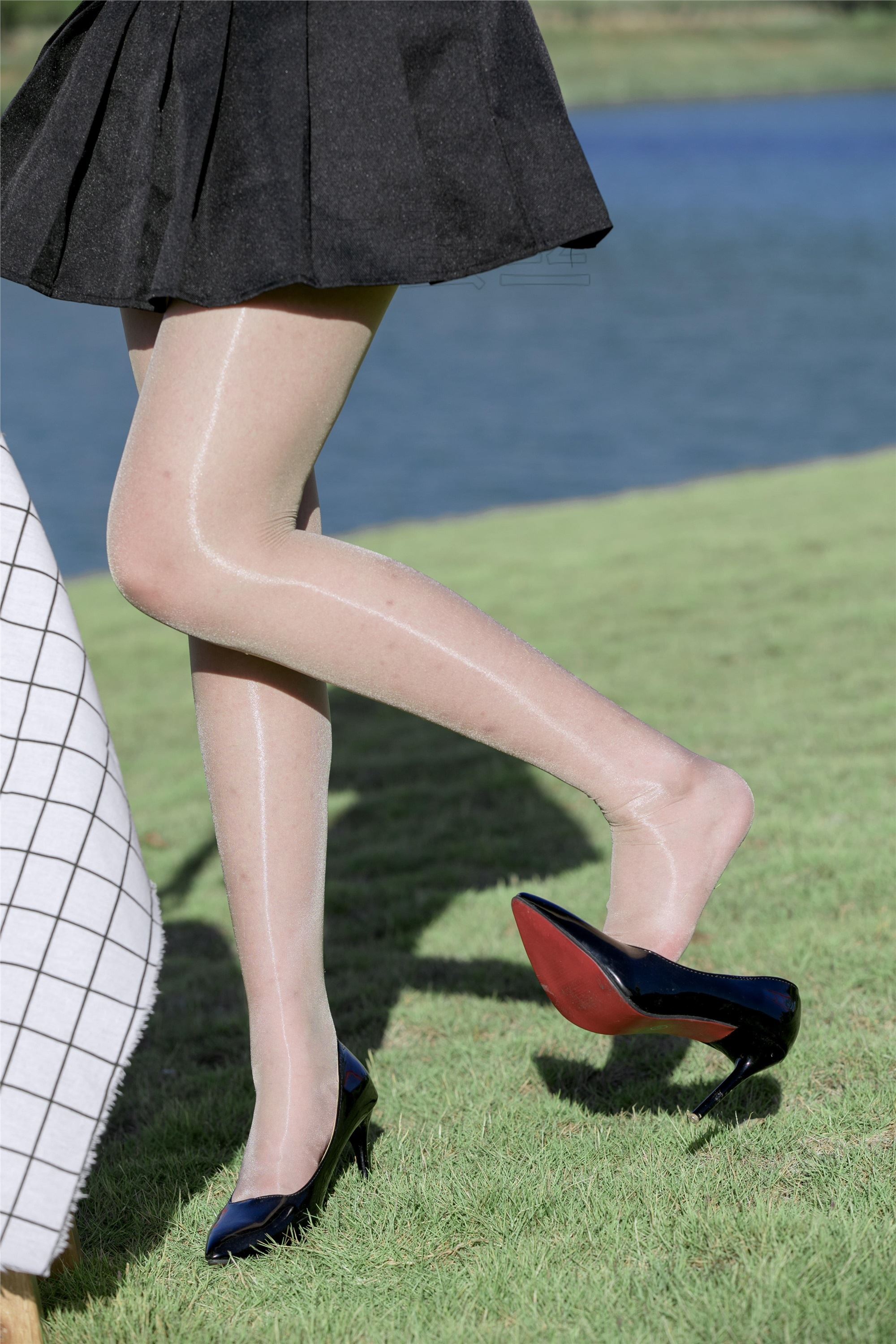 尤蜜丝 穿搭写真 NO.003